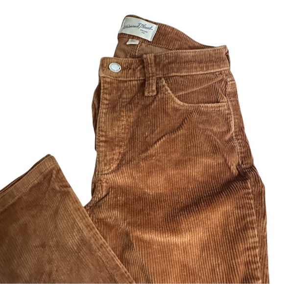 Universal Thread Flare Corduroy Jeans 00 / 24 R - Picture 2 of 7